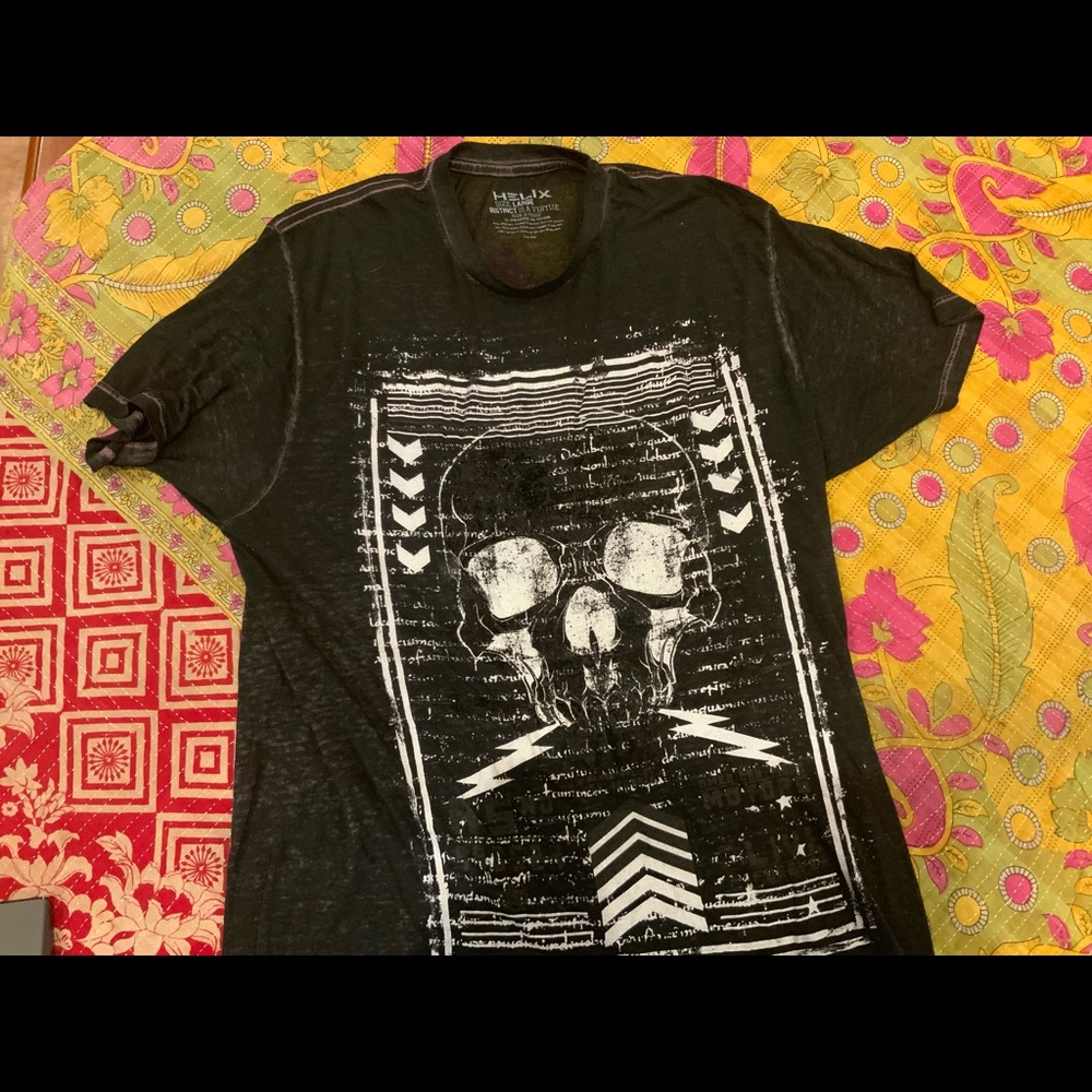 Men’s XL T-shirt